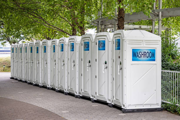 Best Portable restroom trailer rental  in Oglala, SD
